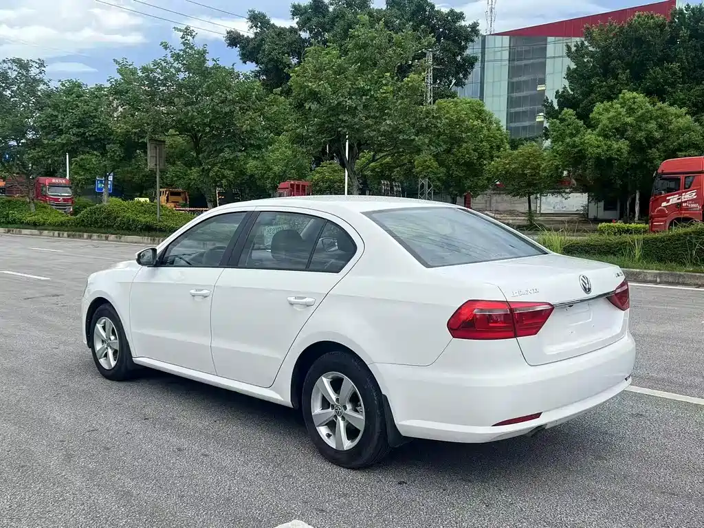 Volkswagen Lavida 2016