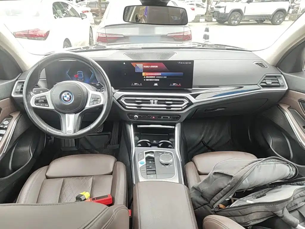 BMW i3 2022 — фото 10