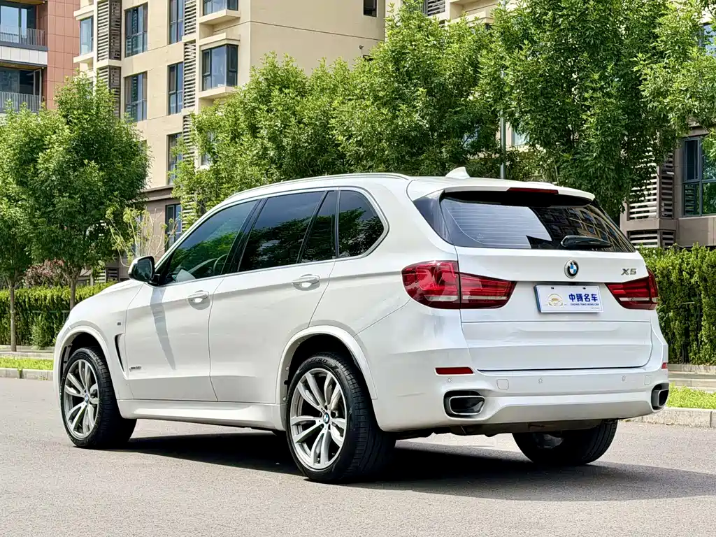 BMW X5 2018 — фото 31