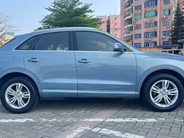 Audi Q3 2015