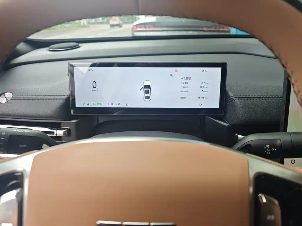Geely Galaxy A7 EM 2025 — фото 12