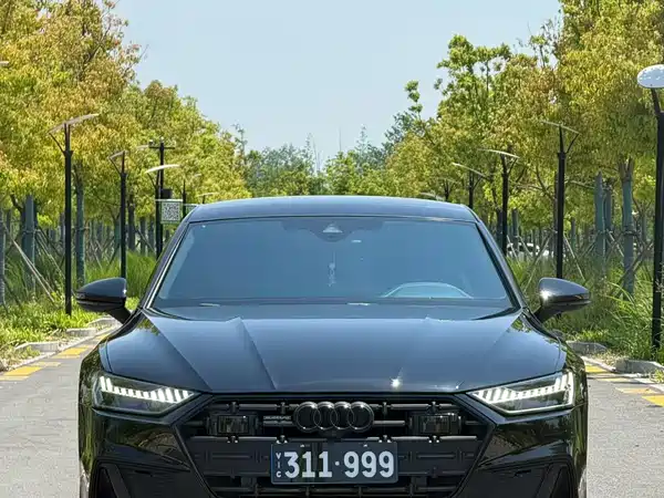 Audi A7L 2024