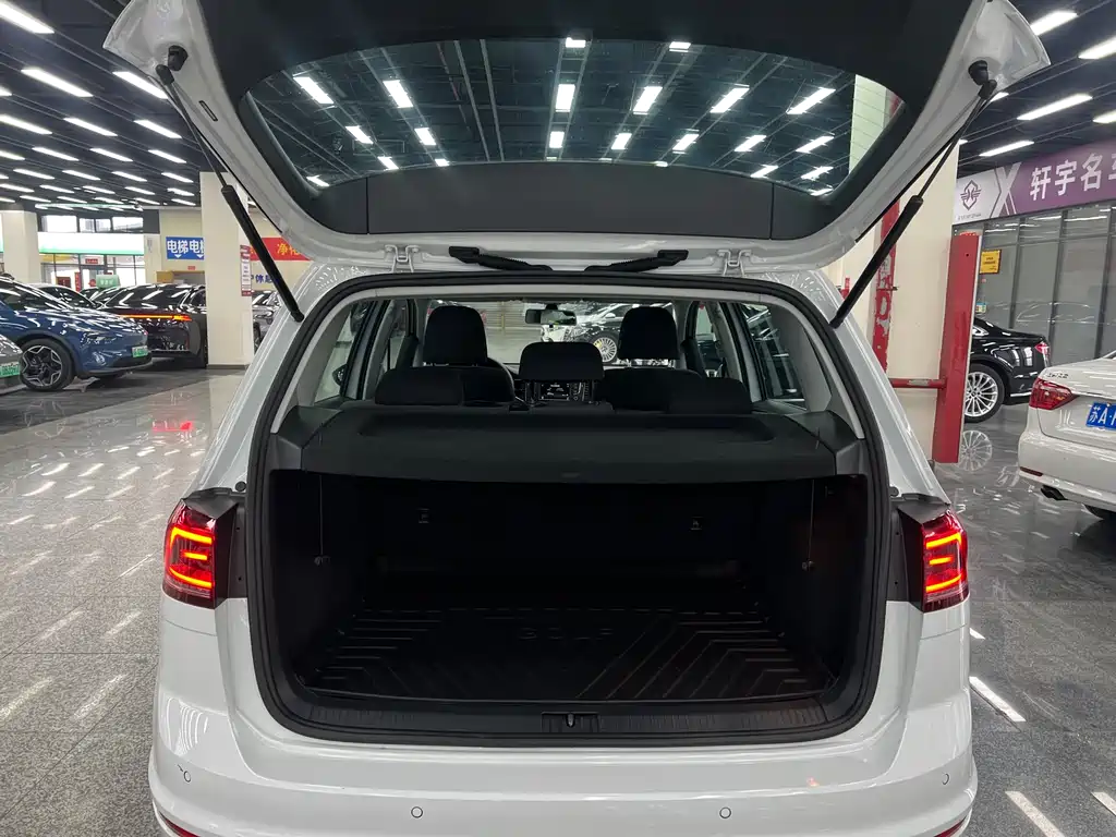 Volkswagen Golf Jialu 2017 — фото 14