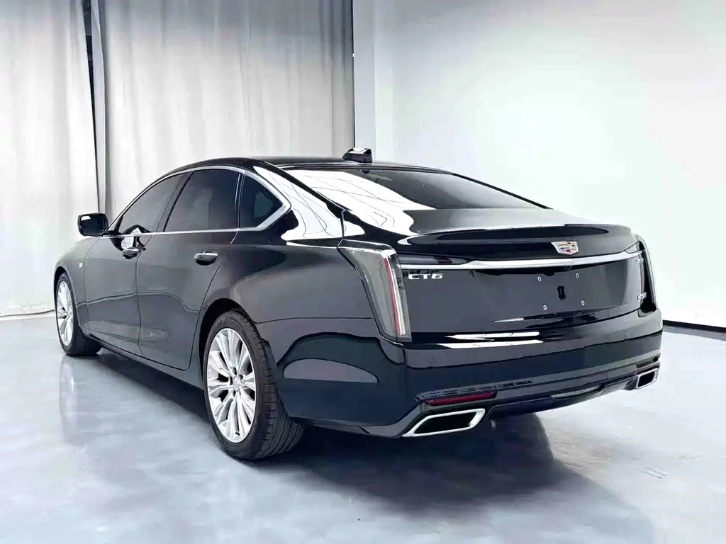 Cadillac CT6 2023 — фото 10