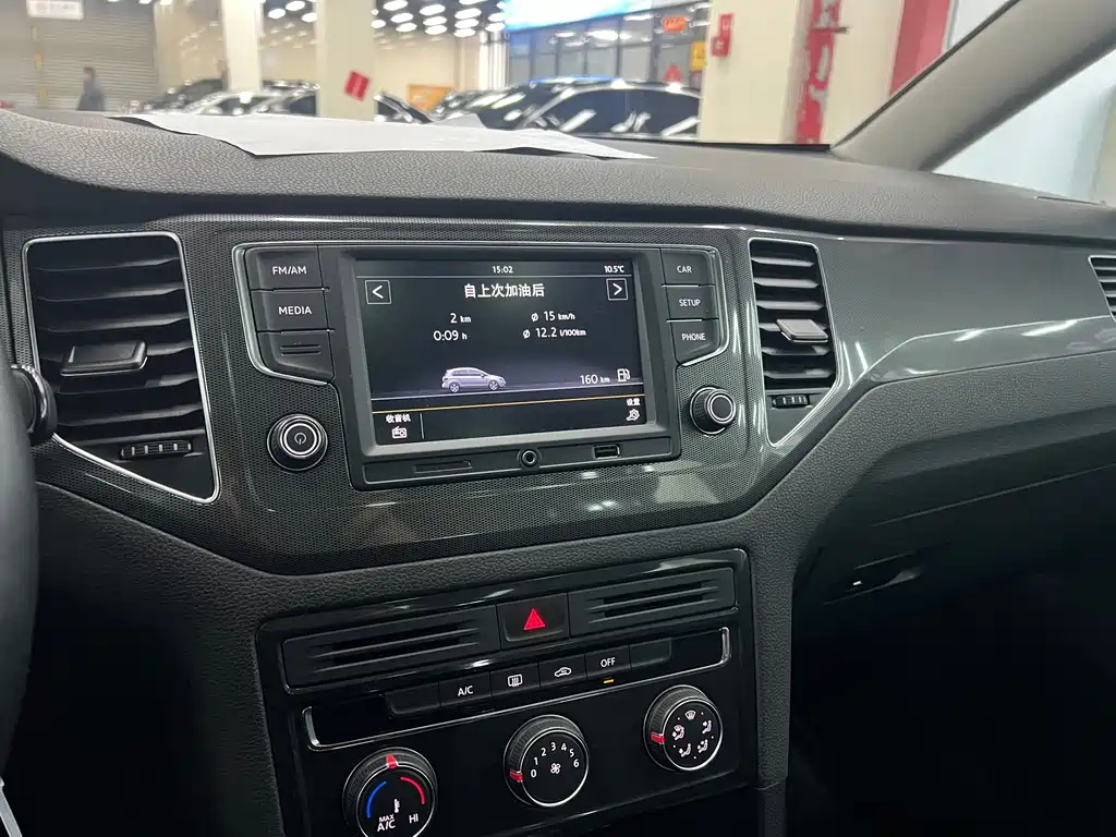 Volkswagen Golf Jialu 2017 — фото 10