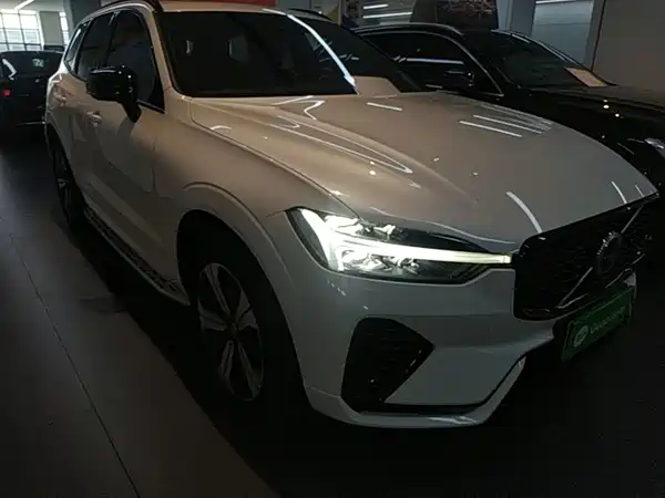 Volvo XC60 2023