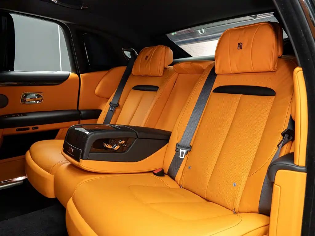 Rolls-Royce Ghost 2023 — фото 13