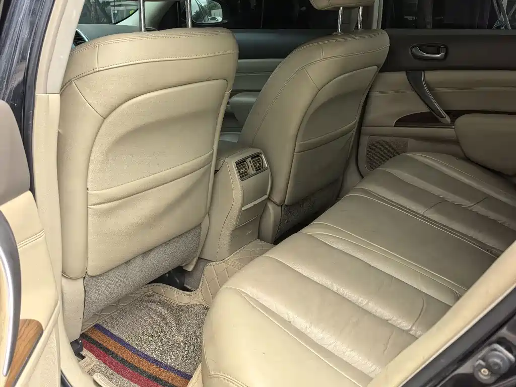 Nissan Teana 2011