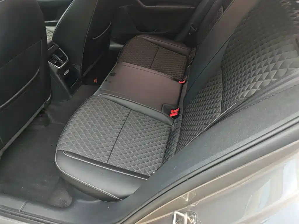 Skoda Octavia 2019 — фото 17