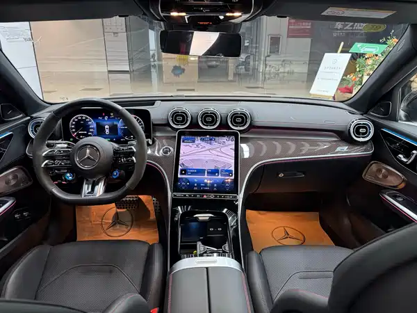 Mercedes-Benz C-Class AMG New Energy 2025