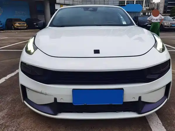 Lynk & Co 03 2019