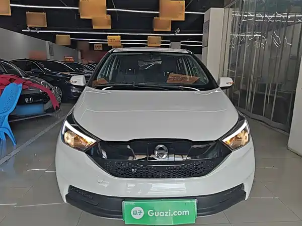 JMC Yizhi EV3 2021