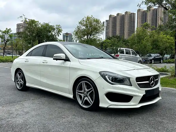 Mercedes-Benz CLA 2016