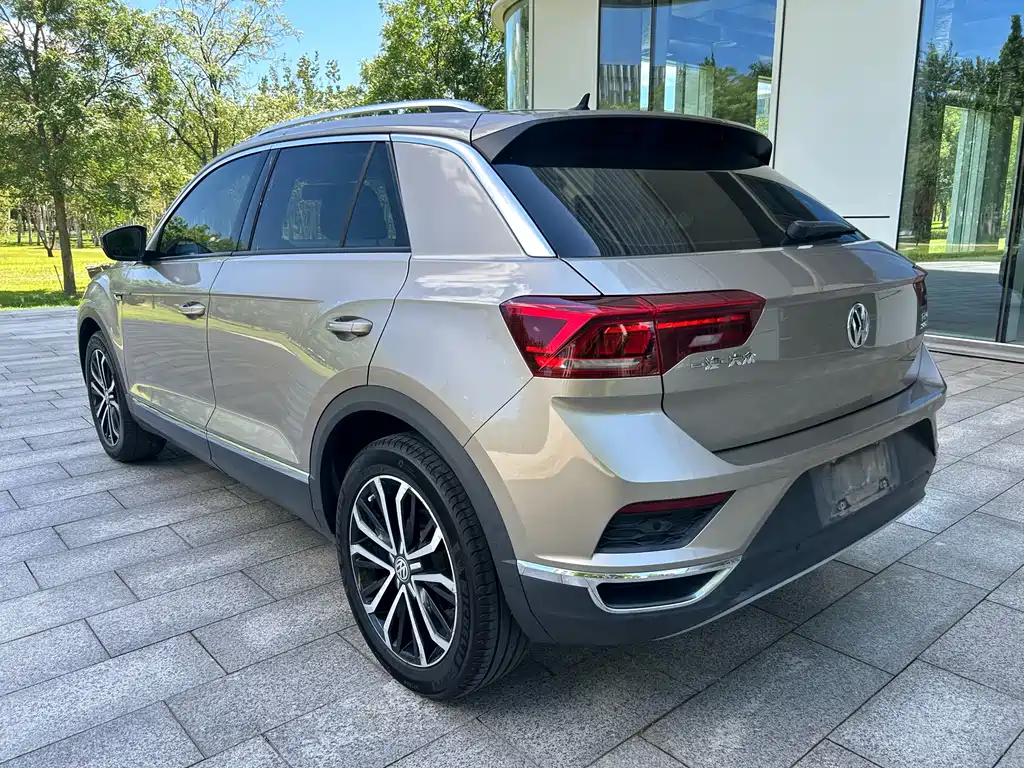 Volkswagen T-Roc 2019 — фото 5