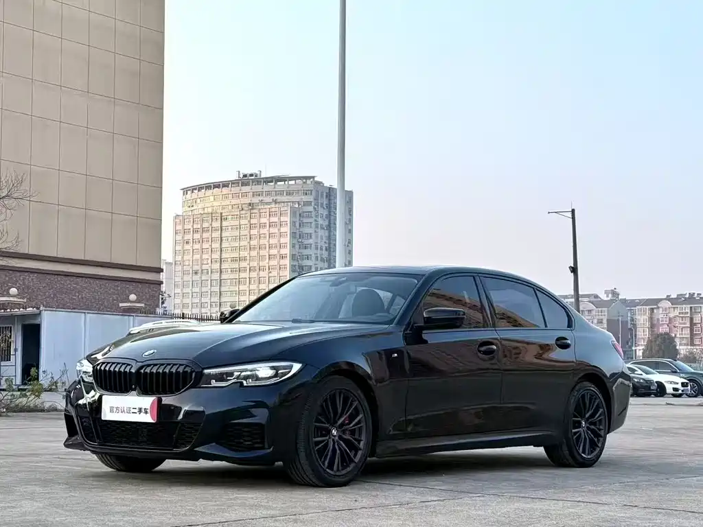 BMW 3 Series 2020 — фото 1