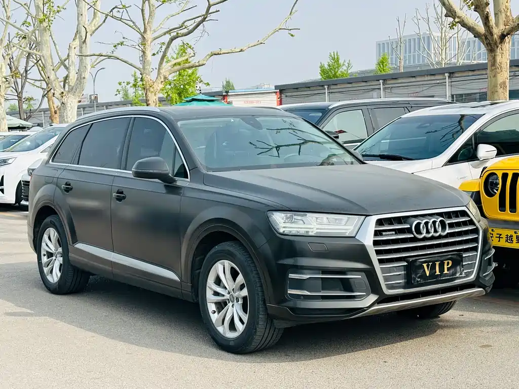 Audi Q7 2018 — фото 3
