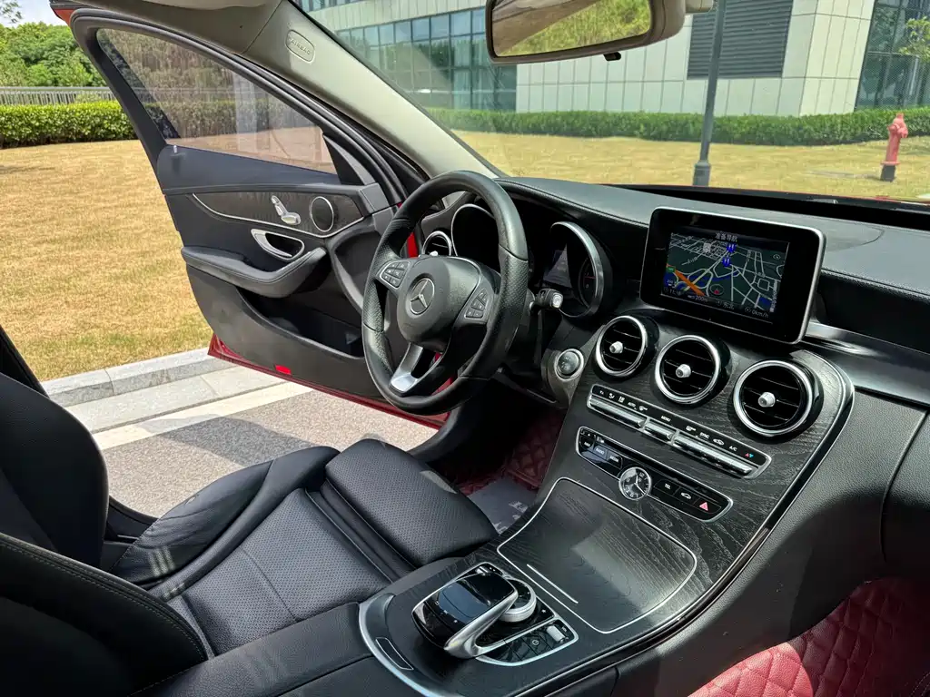 Mercedes-Benz C-Class 2017 — фото 21