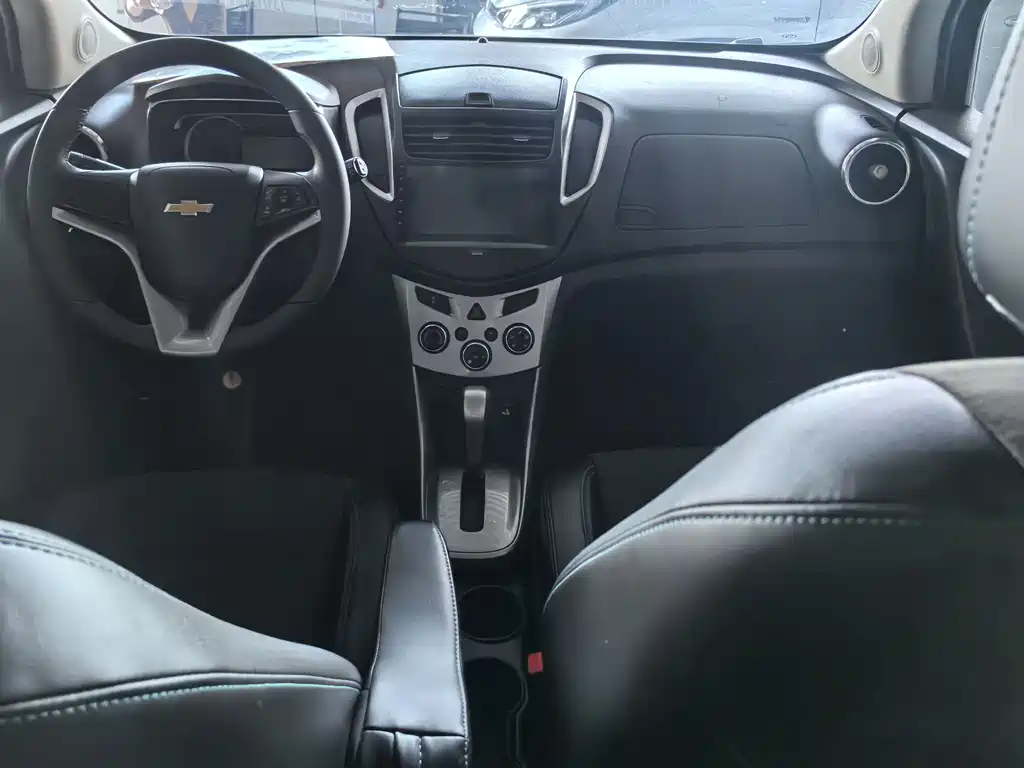 Chevrolet Trax 2014 — фото 8