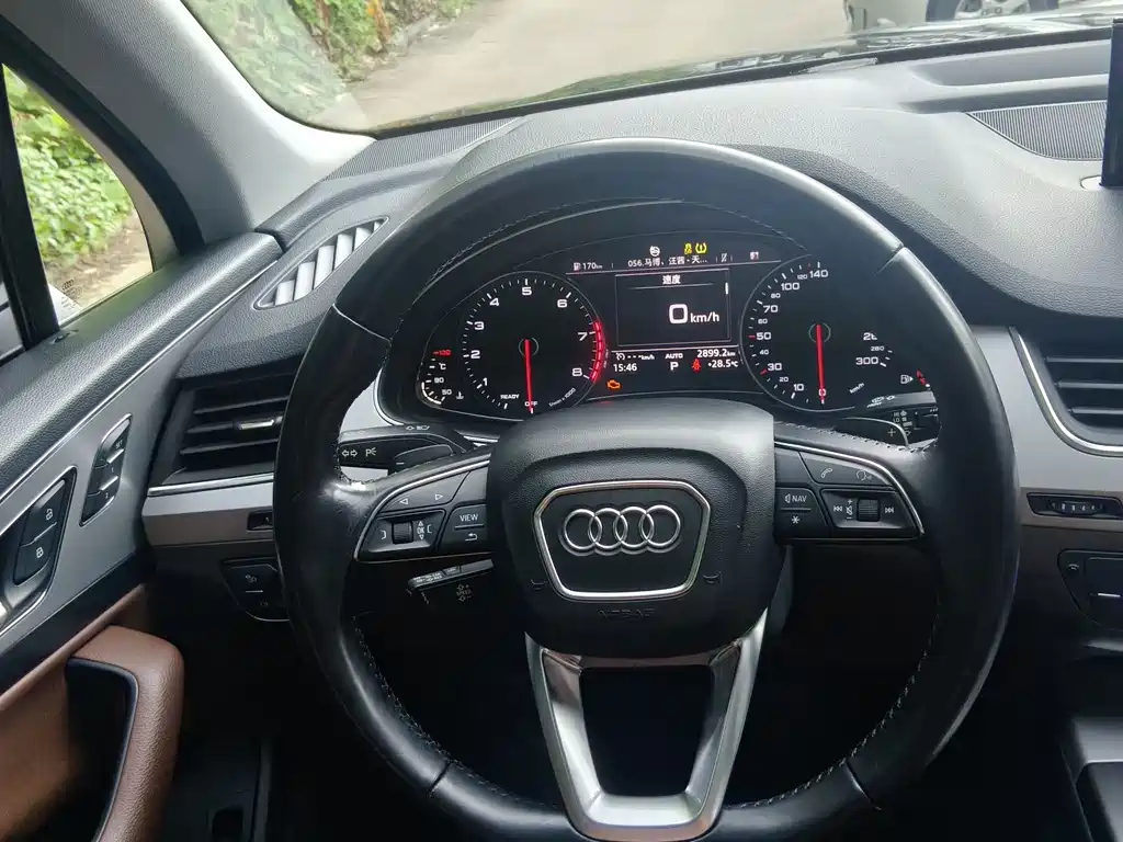 Audi Q7 2017 — фото 13