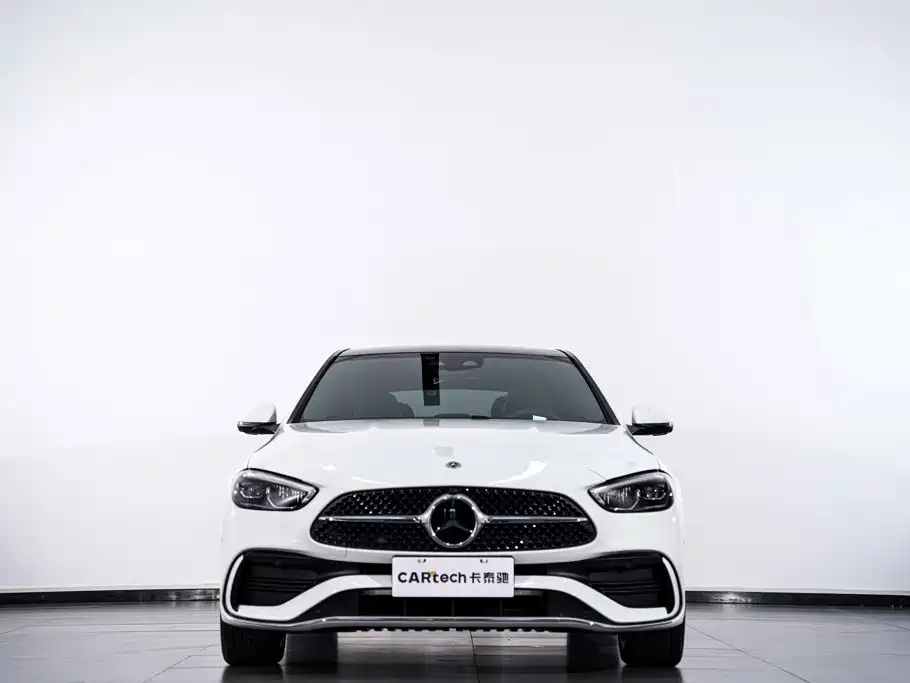 Mercedes-Benz C-Class 2026 — фото 4