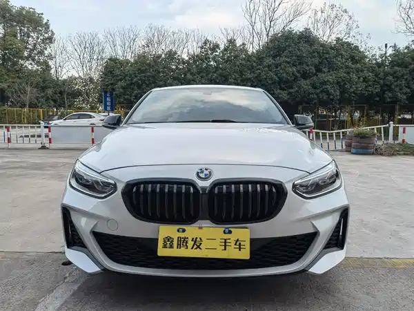 BMW 1 Series 2022