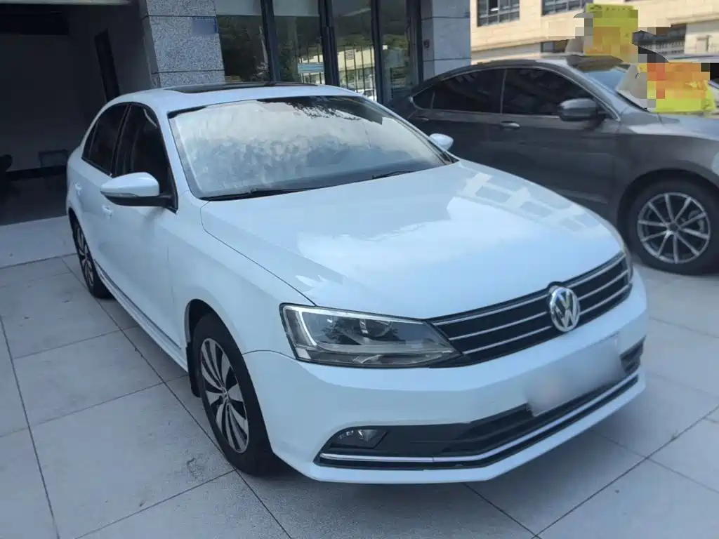 Volkswagen Sagitar 2017