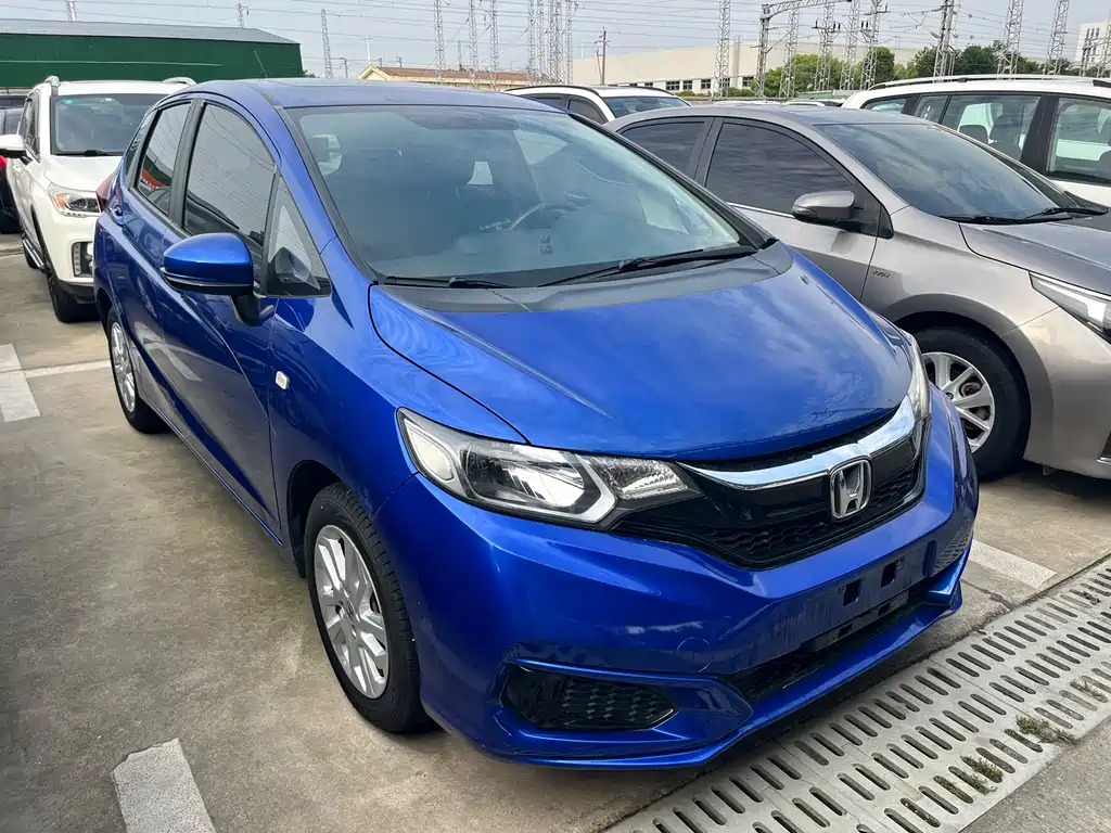 Honda Fit 2018 — фото 3