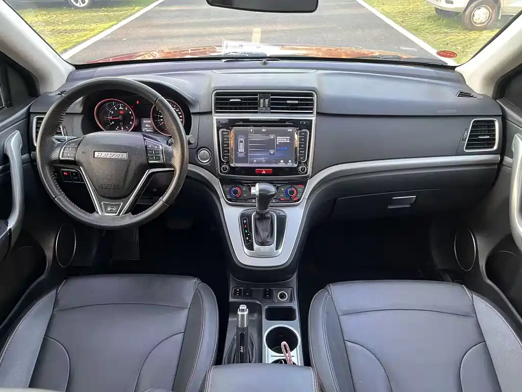 Haval H6 2017 — фото 13