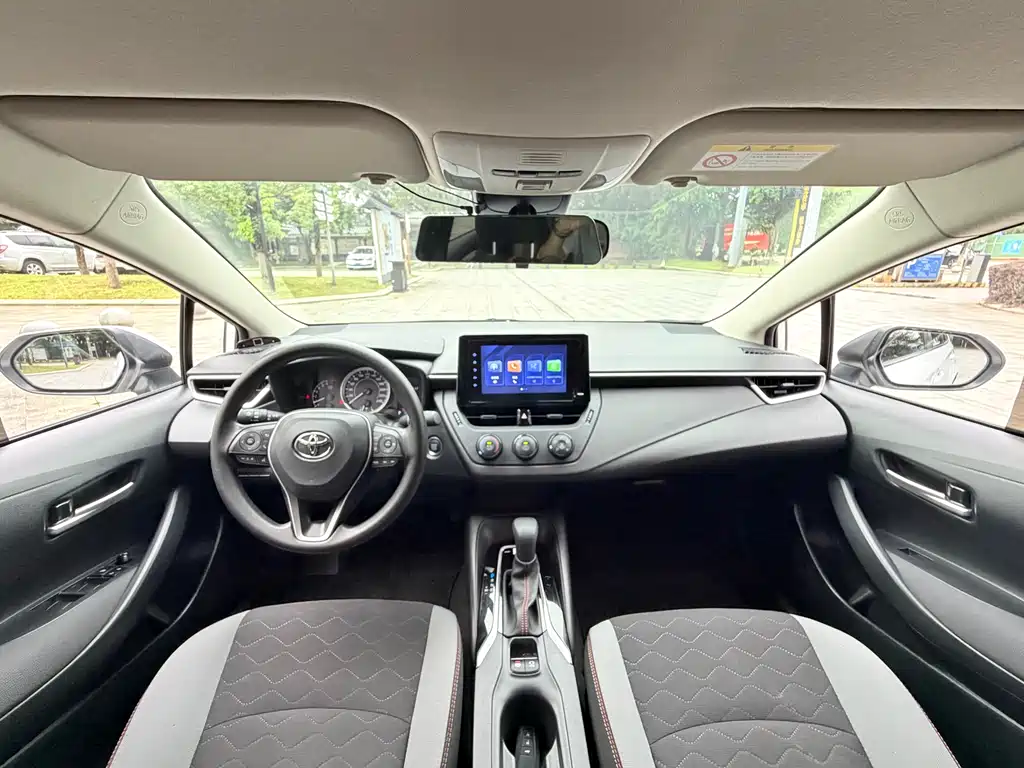 Toyota Corolla 2023 — фото 12