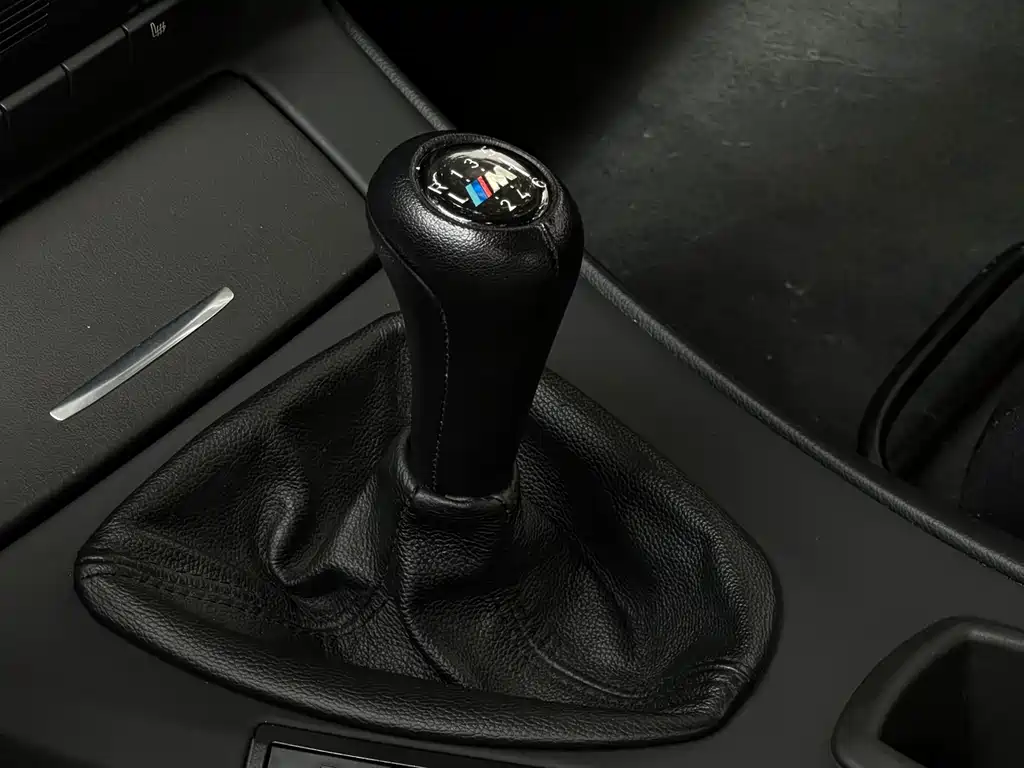 BMW M3 2012 — фото 6