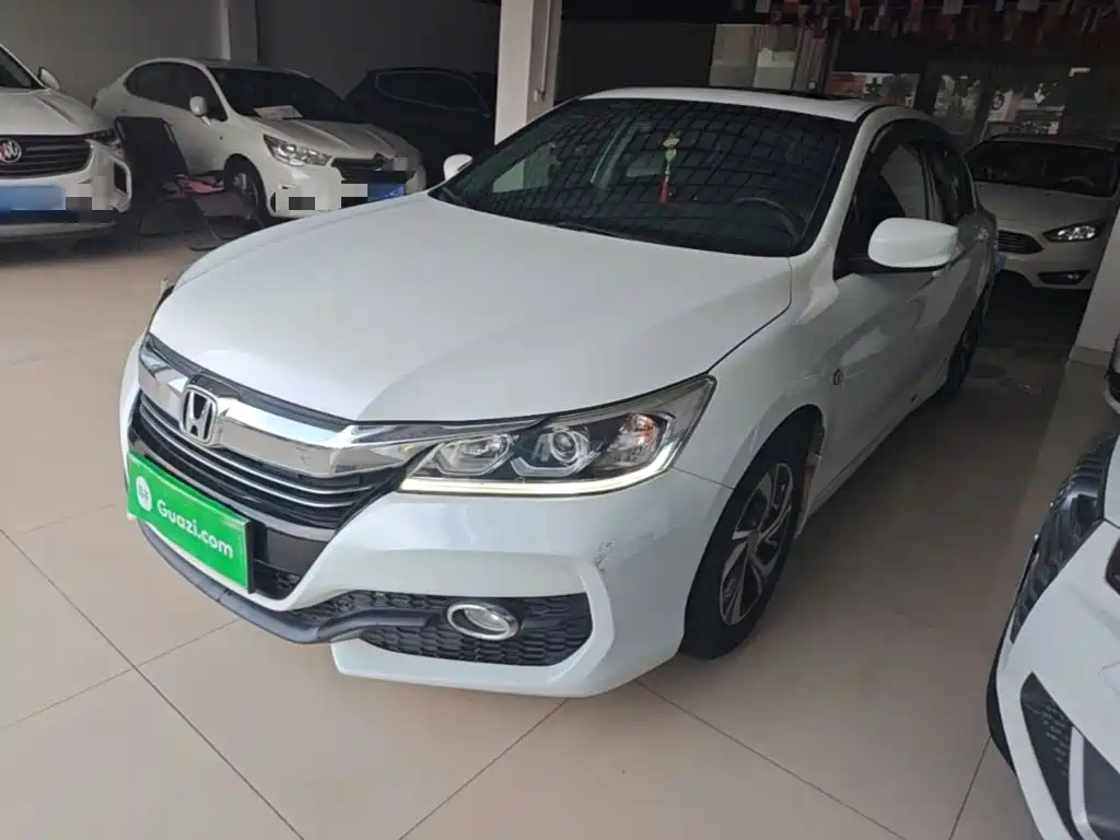 Honda Accord 2017 — фото 2