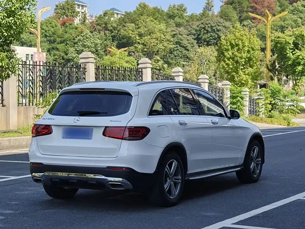 Mercedes-Benz GLC 2021 — фото 7