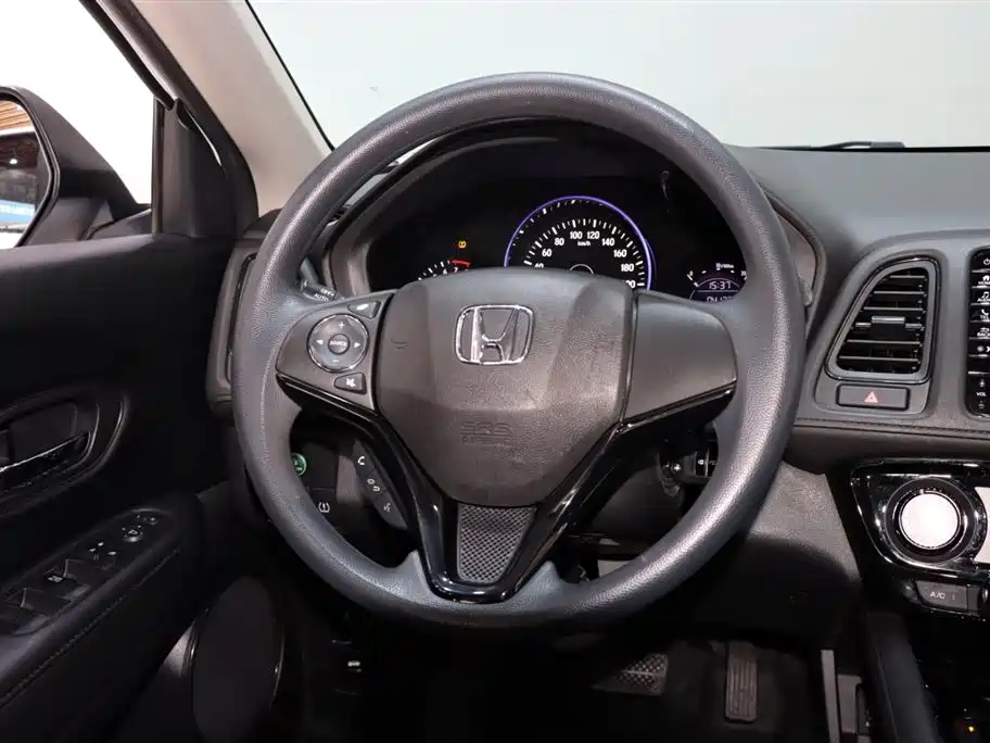 Honda Vezel 2021 — фото 13