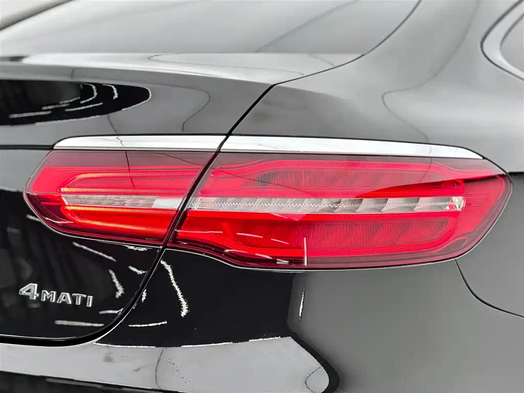 Mercedes-Benz GLC Coupe 2018 — фото 16