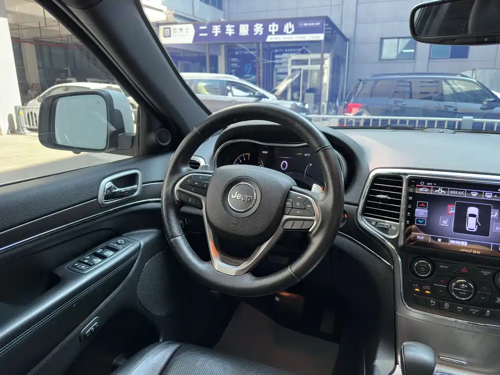 Jeep Grand Cherokee 2019