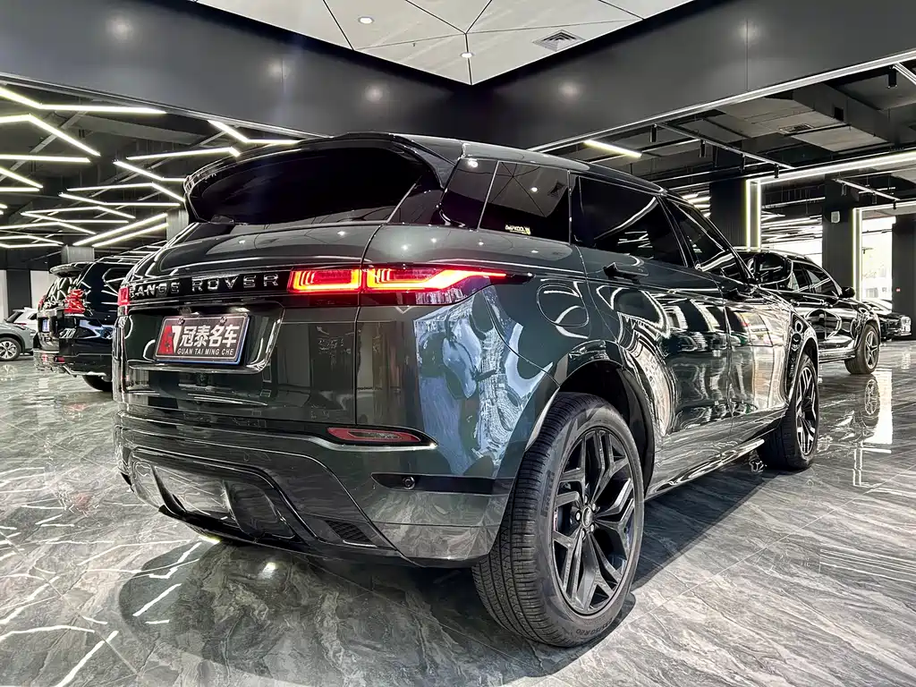 Land Rover Evoque 2023 — фото 5