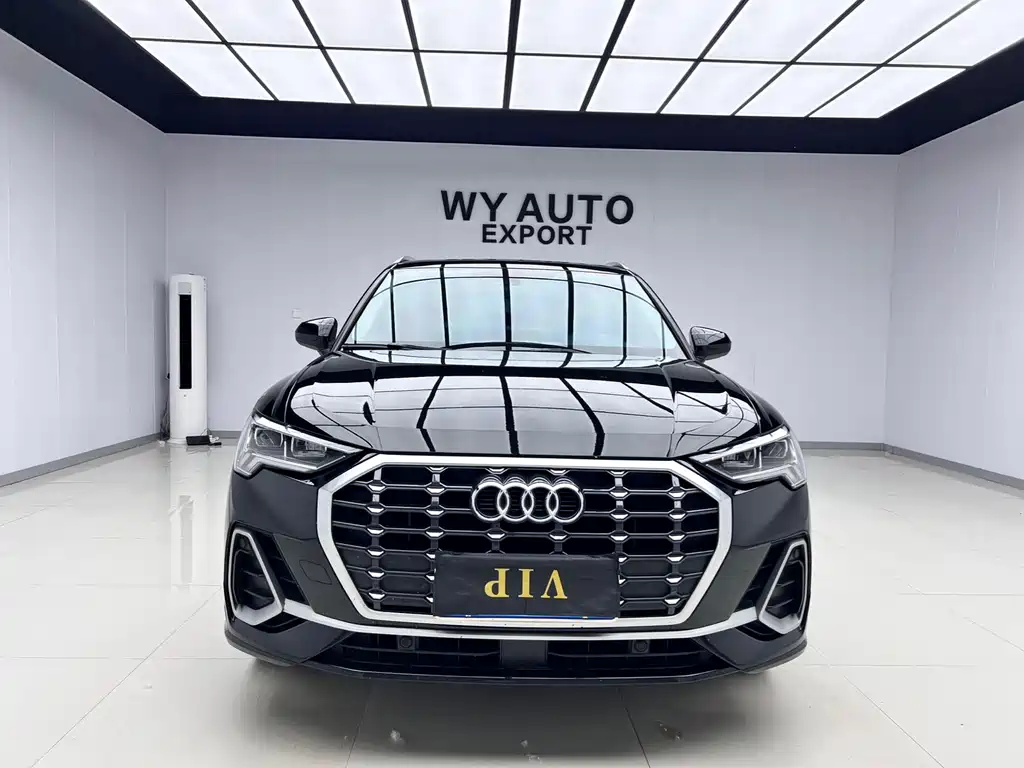 Audi Q3 2022 — фото 2