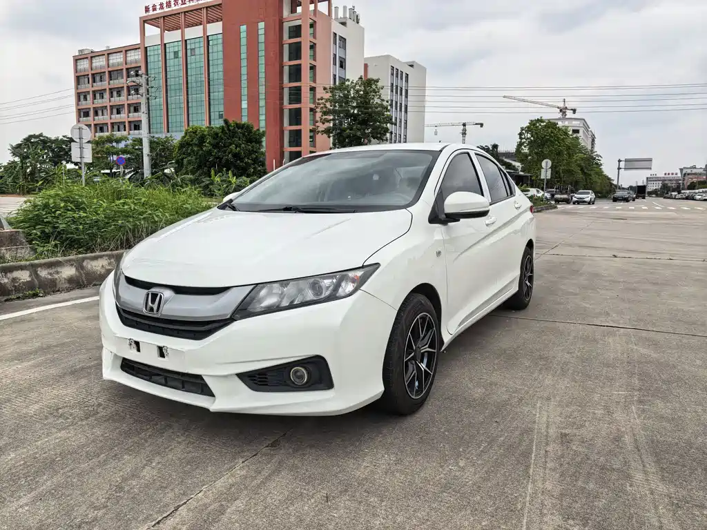 Honda City 2017 — фото 1