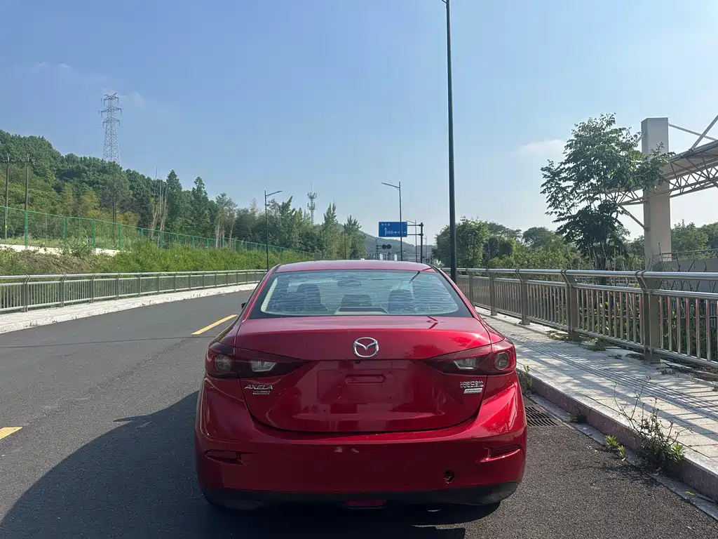 Mazda 3 Angkesela 2016