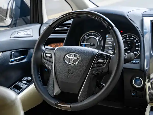 Toyota Alphard 2019