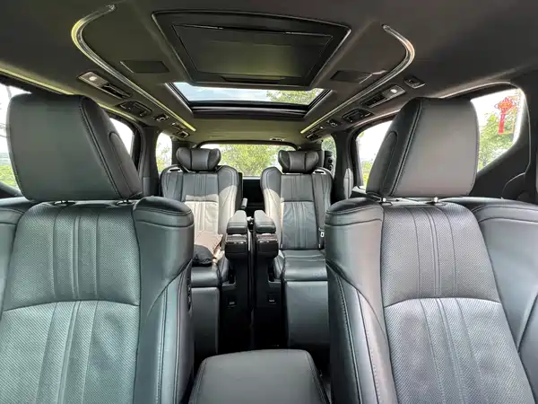 Toyota Alphard 2020