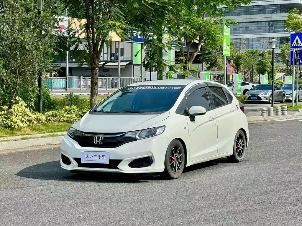 Honda Fit 2019 — фото 1