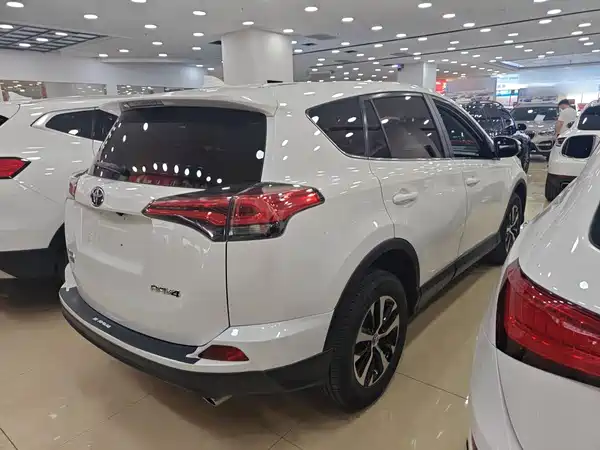 Toyota RAV4 2019