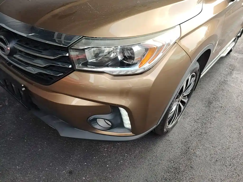 GAC Trumpchi GS4 2017 — фото 24