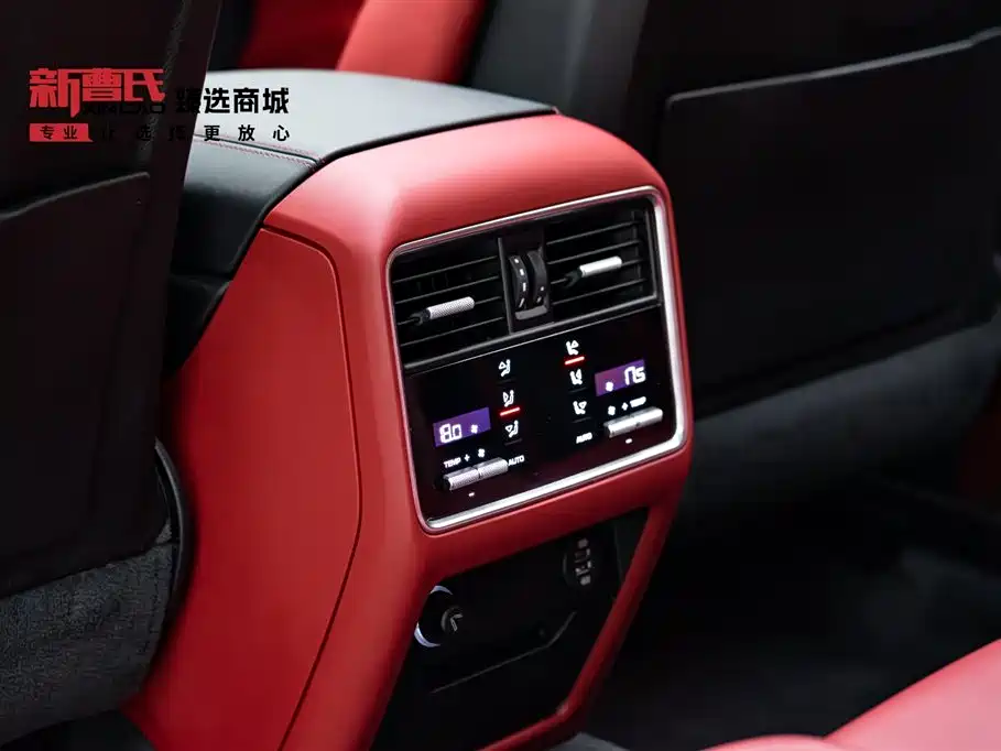 Porsche Cayenne 2019 — фото 11