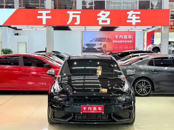 Lynk & Co 02 Hatchback 2022