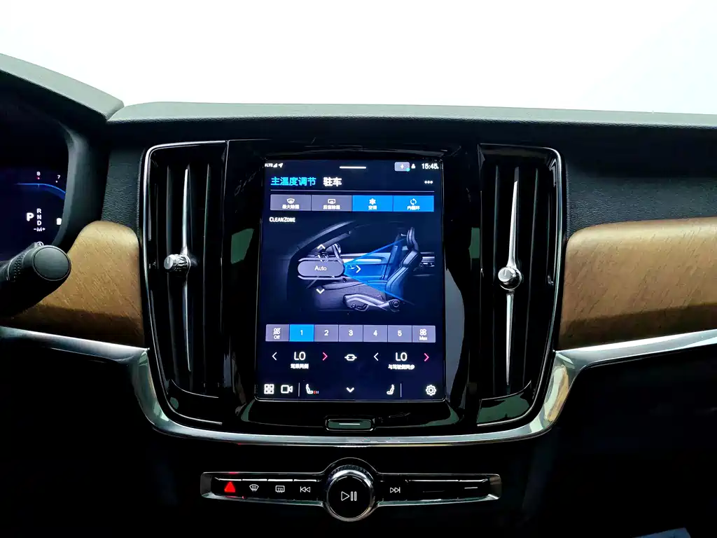 Volvo S90 2023 — фото 11