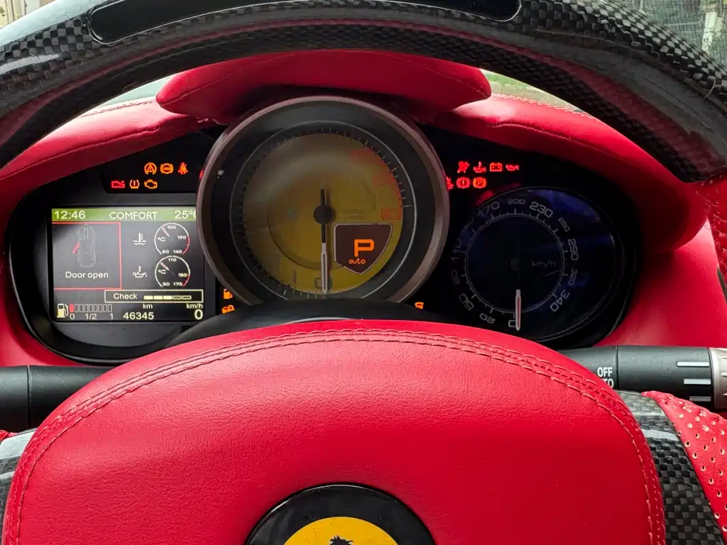 Ferrari California T 2011 — фото 10