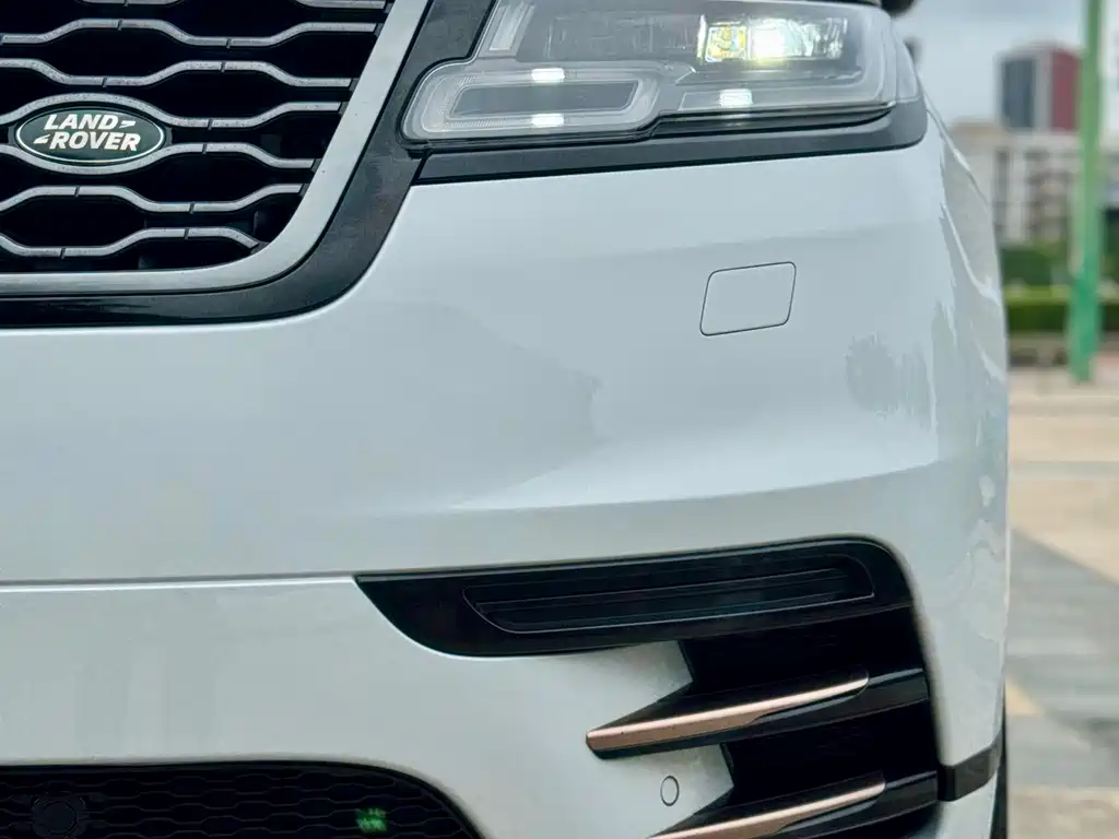Land Rover Velar 2020 — фото 12