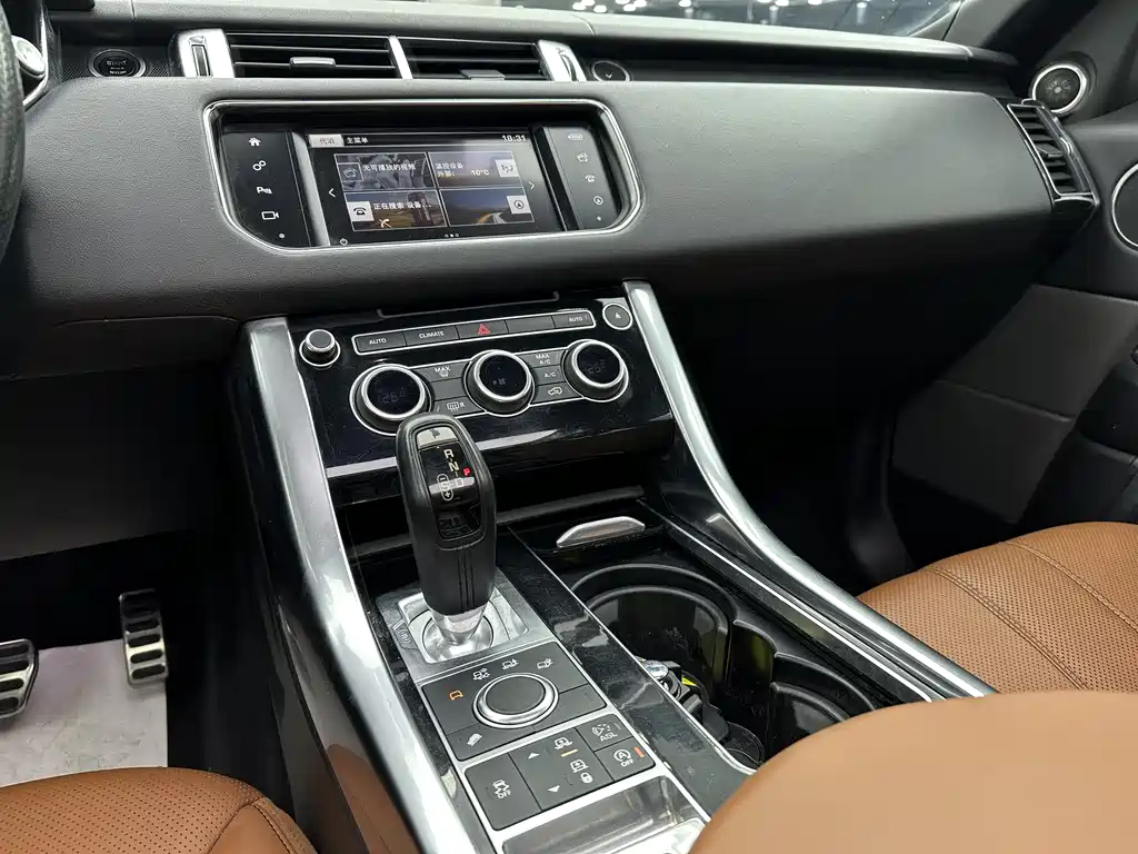 Land Rover Range Rover Sport 2016 — фото 15